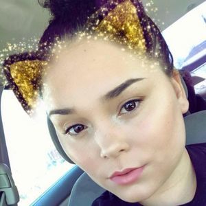 Meet your Posher, Chrystall